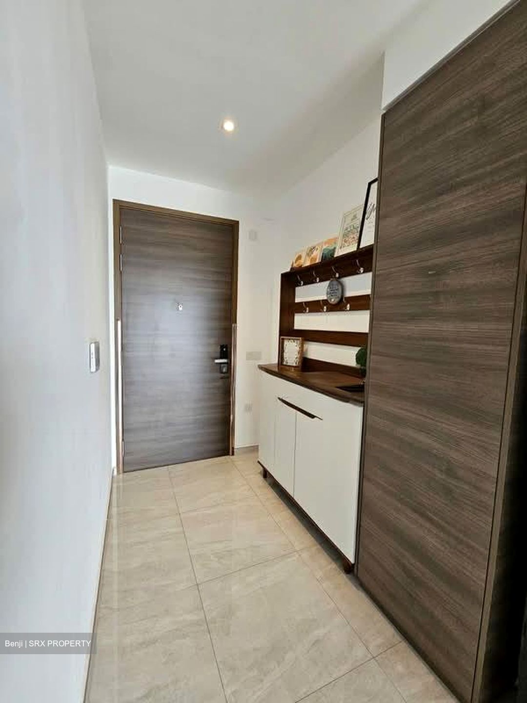The Florence Residences (D19), Apartment #583749131